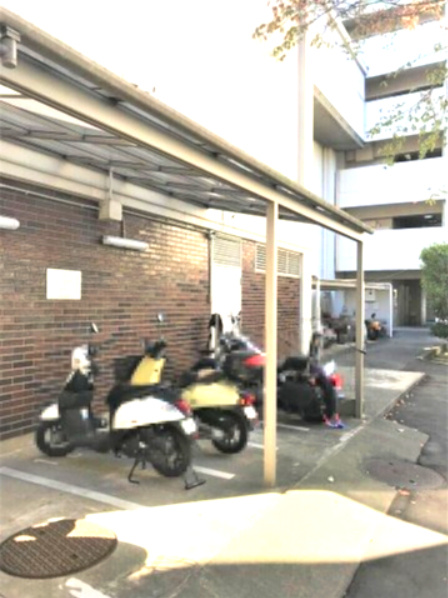 バイク置場