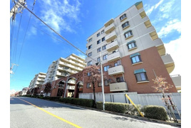 調布市国領町の中古マンションの外観