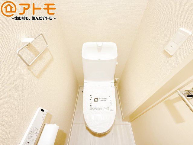 年代を問わず使いやすい洗浄機能付きのトイレ♪肌への負担をも減らせるのでお子様の敏感なお肌も安心！