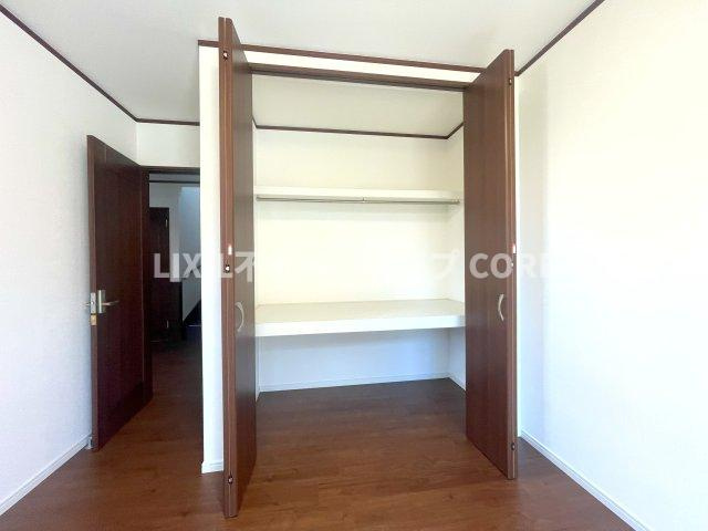 全居室に収納を完備しておりますので、居室の全空間を有効活用出来ます。　