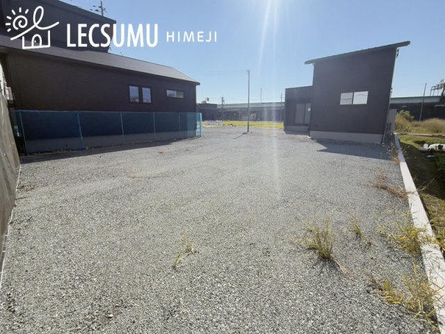 外観：328000608182