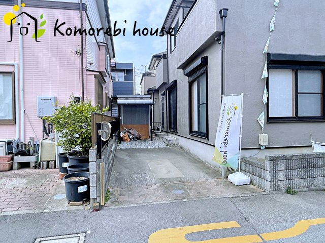 駐車場に車を止められます