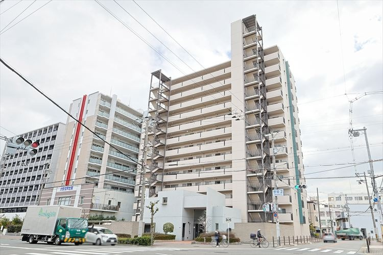 外観：327002227059