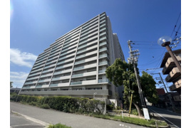 レピア高松の外観