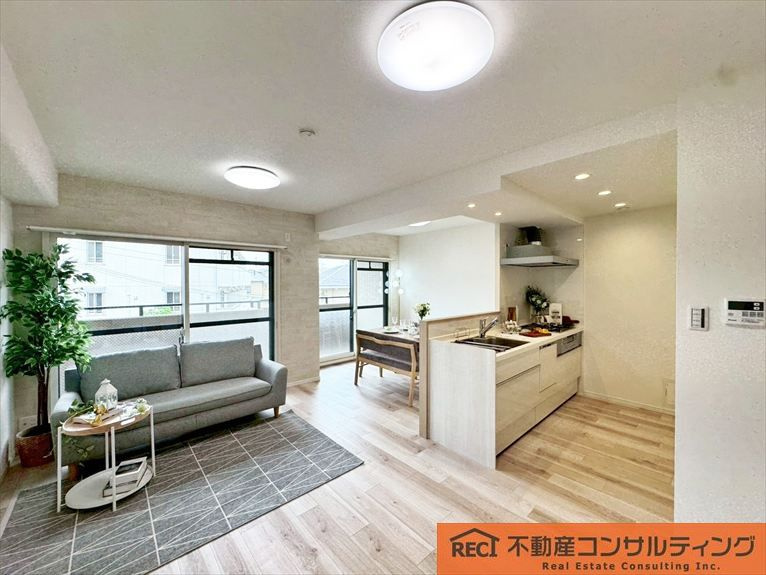 JR甲南山手駅徒歩5分！阪神深江駅徒歩12分！