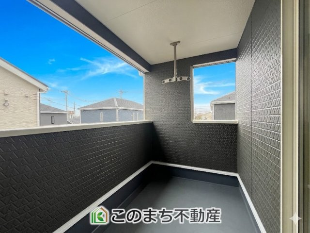 同社施工物件写真。※建具やフローリング、その他仕様が異なる場合がございます。
