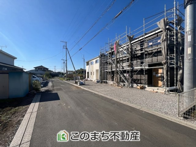 南面接道で日当たりが良いですね☆
