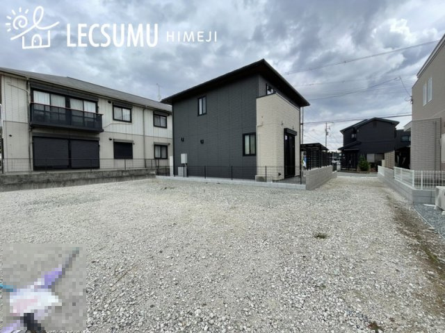 外観：328000606843