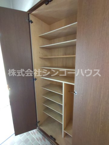 たくさん靴が収納できる下駄箱！