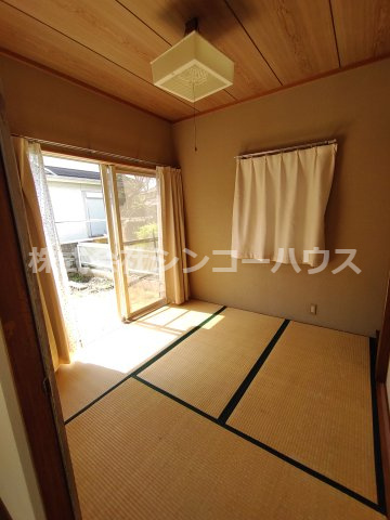 落ち着きある和室も日当たりが良いです！