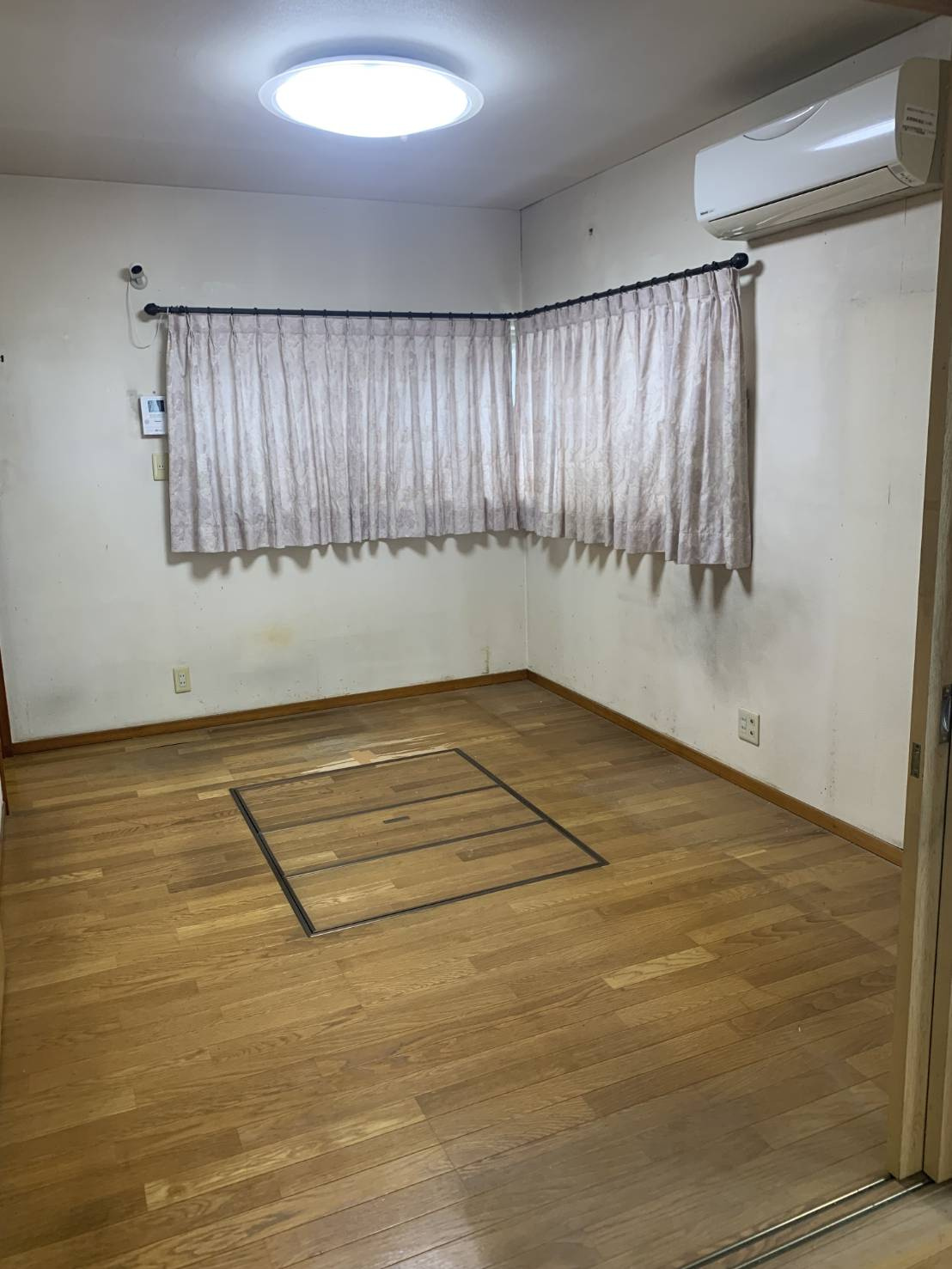 1階　ダイニング