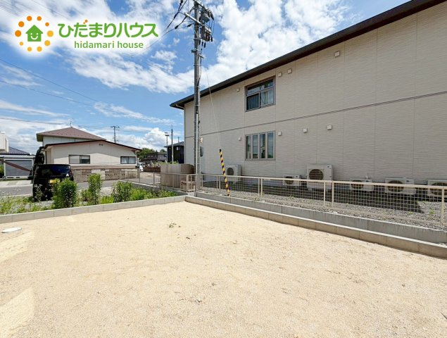 お庭付物件になります！お庭遊びや、プールなどお子様も大喜び(^^)