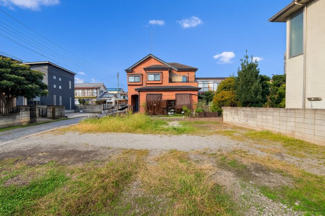 　敷地約52坪！自由設計で夢のマイホームはいかがでしょうか！当社無料の間取り作成も承ります。当社施工現場、ショールームもあり。お気軽にお問い合わせください。