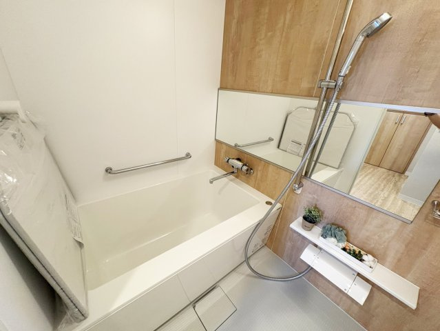 コンパクトで使いやすいお風呂です。