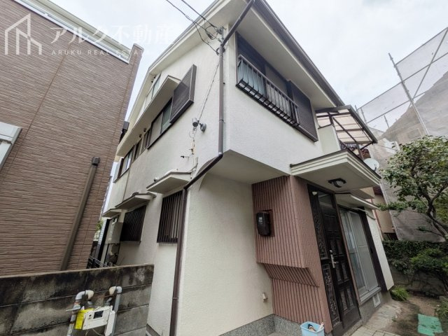 外観：328000677401