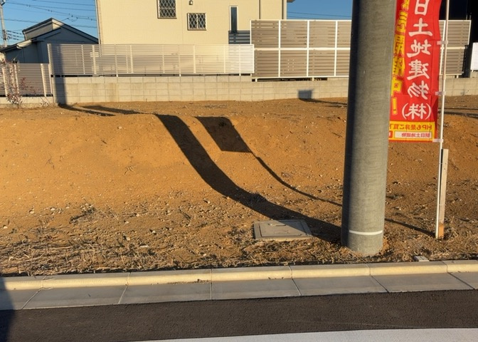最寄り駅が近いなどの交通アクセスが良い土地だと暮らしやすいですよね。通勤・通学の観点から土地を選ぶことも大切です！自身や家族のライフワークからあったの物件を探しましょう！当社営業がお力になります！