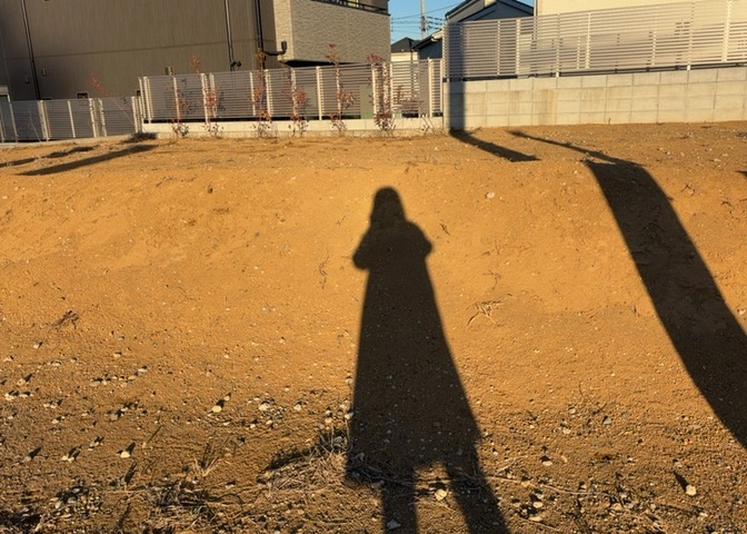 土地探しをしていると都市計画区域という言葉を目にすると思います。法律によって、都道府県知事や国土交通大臣が指定するエリアのことを指しており、都市計画区域は市街化区域と市街化調整区域に分けられています。