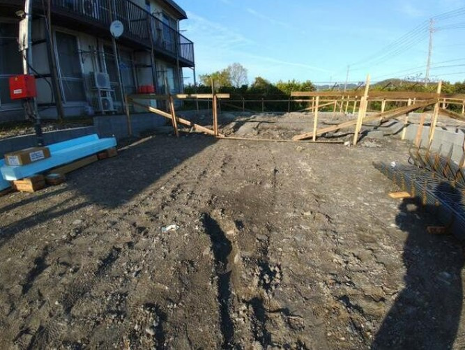 現在建築中の外観画像です。ご内覧は同じメーカーの完成物件へご案内いたしますので、いつでもご相談ください！