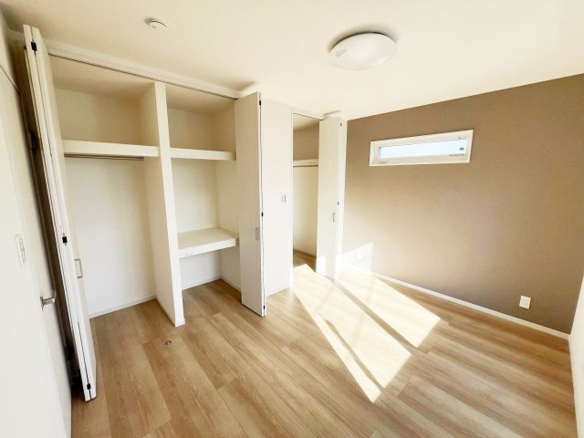 たっぷり収納スペースがあり、部屋がすっきり片付きます。