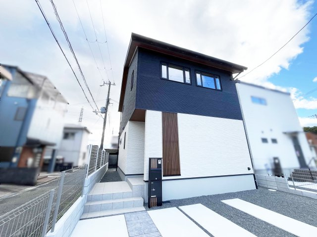 外観：328000611626