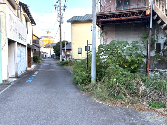 東側の接道
