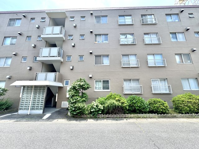十條草加マンションB棟