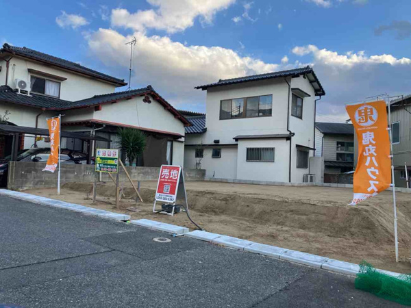 【竹末一丁目（2期）の前面道路含む現地写真】