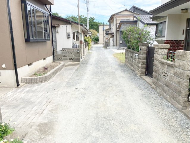 幅員約3ｍ　※私道（42条2項・持分あり）