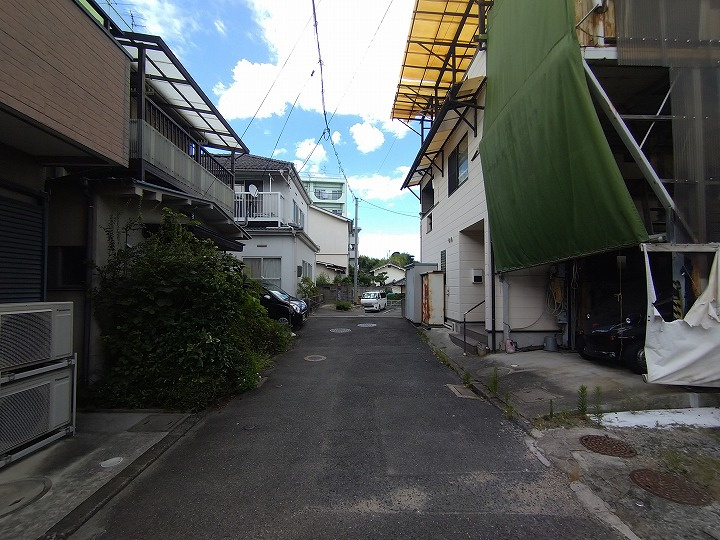 前面道路含む現地写真