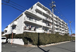 ハイツ浦和の外観