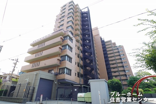 外観：327002601792