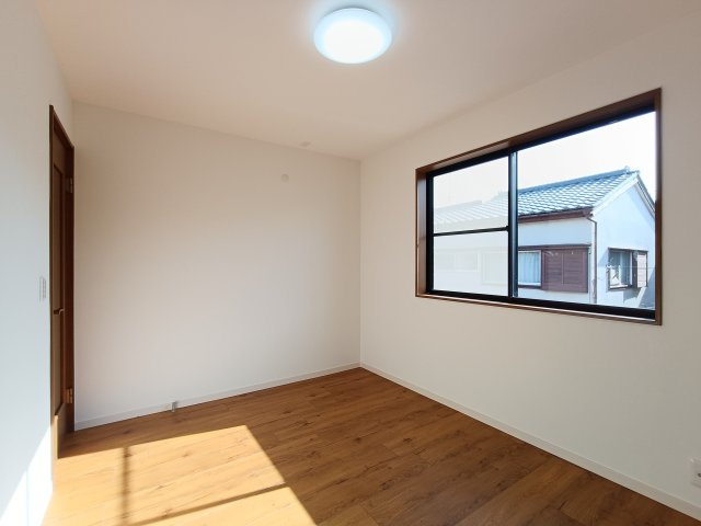 【洋室約6.1帖】