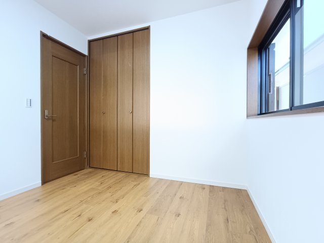 【洋室約4.6帖】