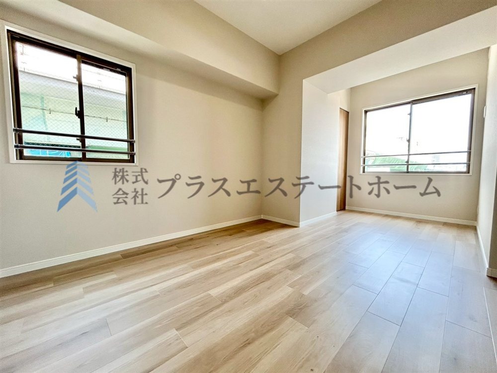 デザインリフォームされた室内は　良い雰囲気になっております♪