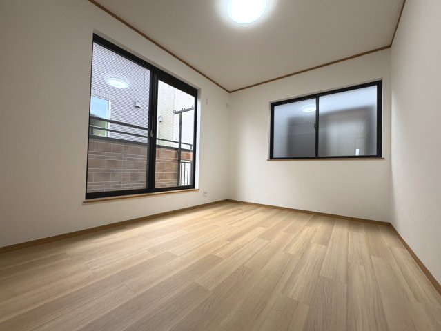 全居室収納付きで、お部屋がすっきり片付きます。