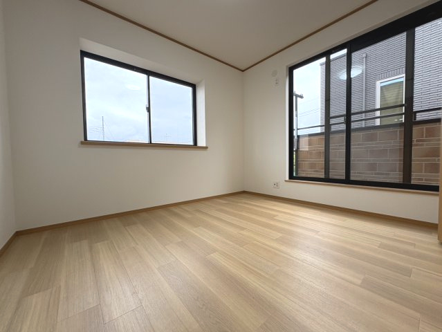 全居室収納付きで、お部屋がすっきり片付きます。