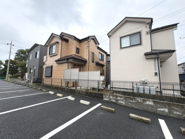 全居室に収納がある4LDK・全室2面採光！キッチン・洗面・浴室がワンフロアにまとまり、家事がスムーズにこなせる間取り！2026年7月リフォーム済み！詳細資料やご見学予約もお気軽にお問い合わせください！