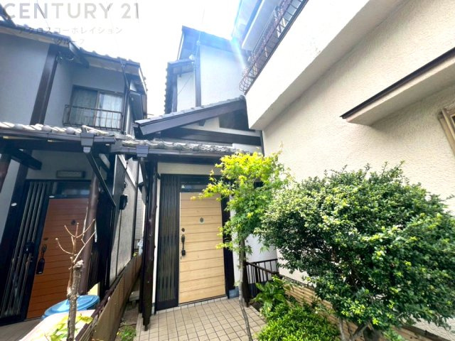 外観：328000631558