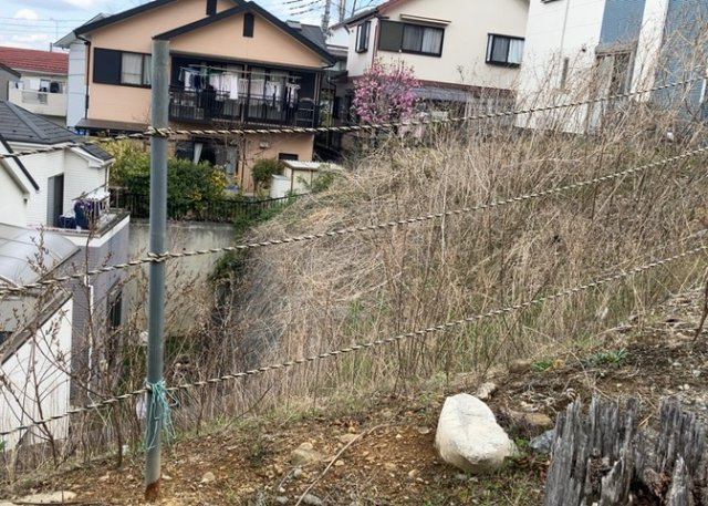 隣家の土地はどうなっているのか、生活利便施設が近くにあるのか、学校まで近いかなど、お客様のライフスタイルにあわせたイメージが重要です。また、近くにあると困る施設が近くにないかも確認するといいでしょう。