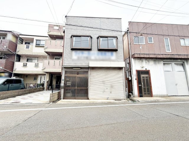 外観：327002976119