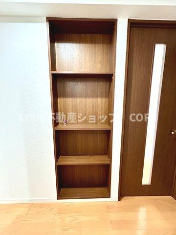 全居室に収納を完備しておりますので、居室の全空間を有効活用出来ます。
