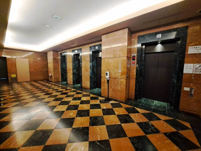 エレベーターホール