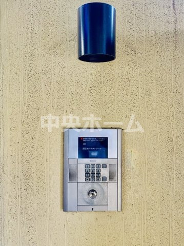 【オートロック】オートロックシステムでセキュリティ充実。当たり前ですが、安全で安心して暮らすのって大事ですよね。お探しのご条件でオートロック付きの物件を探す方も多いですがやはりセキュリティは大事です。