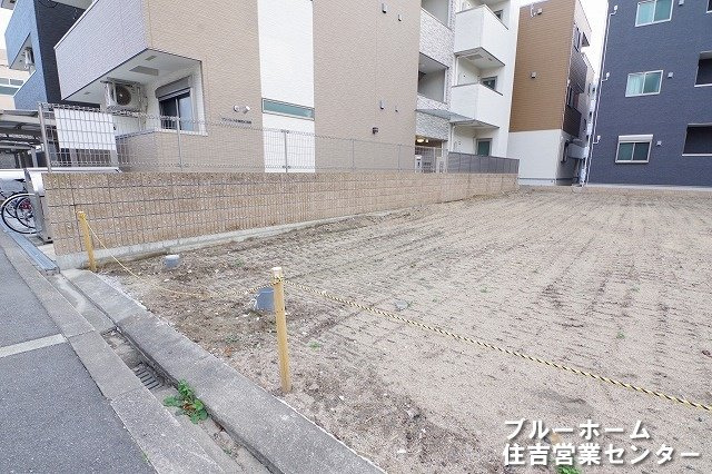 外観：327002163246