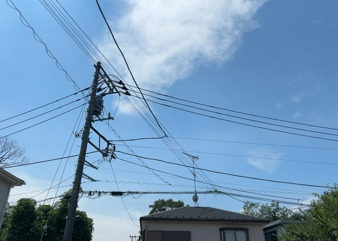 桜や紅葉の名所に出かける人は多いと思いますが、家にいながら季節の移ろいを感じる生活を送りませんか？リビングや窓から見える景色が生活を彩るワンポイントに！現地から見える景色を堪能してみては如何でしょう。