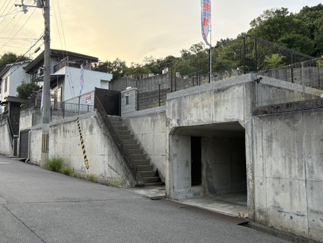 外観：327002970232
