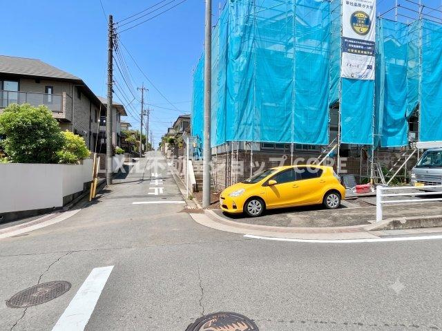 見学はしたいけど見に行く暇がないという方、仕事終わり等にご見学が出来るようサポートします。　