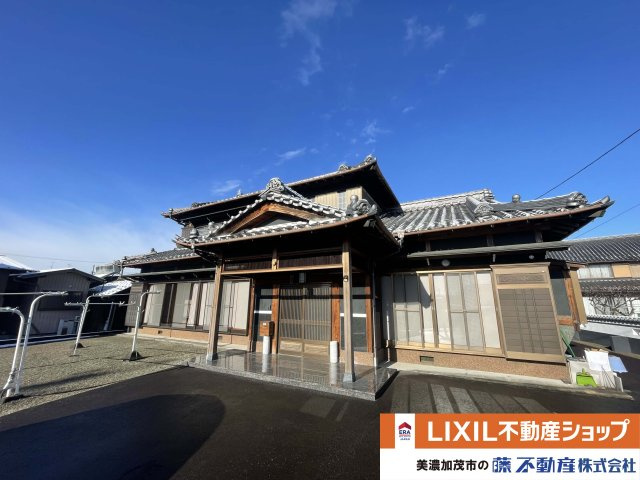 外観：321000079097