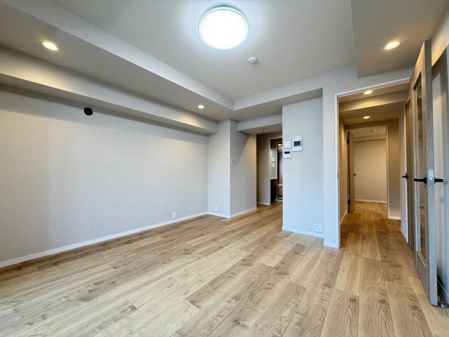 LDK約11.5帖。LD部分には温水式床暖房あり。