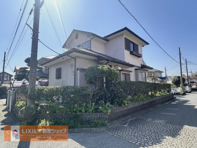 北西角地。敷地面積59坪。ひろ～いお庭付。家庭菜園なども楽しめます。お気軽にお問合せ下さい。